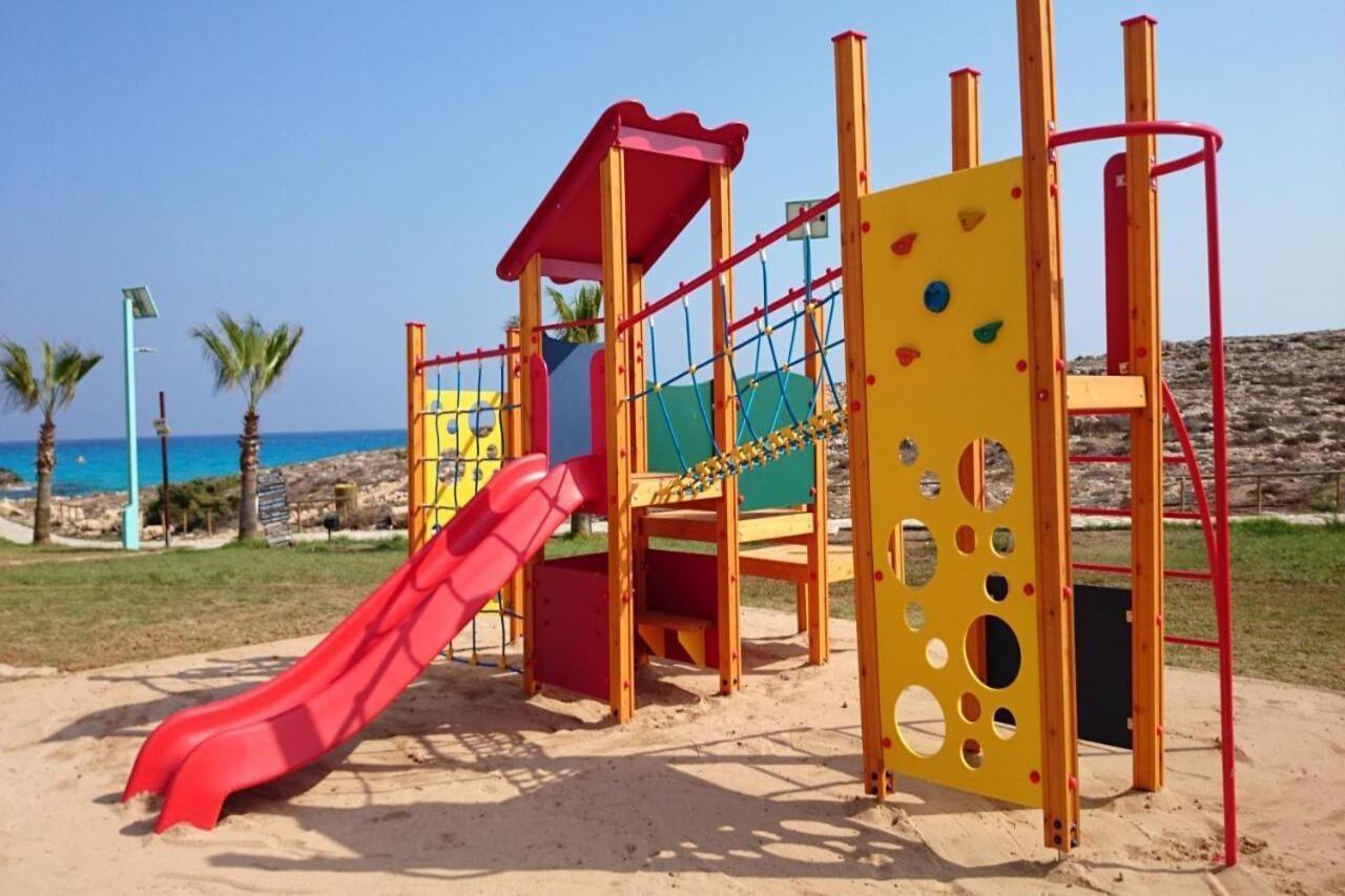 أكتيا بيتش فيليدج أيا نابا المظهر الخارجي الصورة