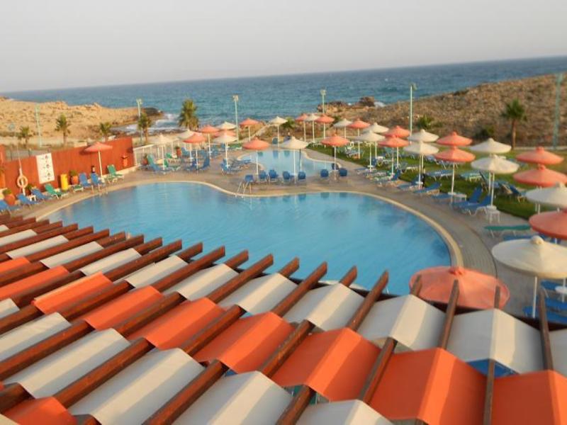 أكتيا بيتش فيليدج أيا نابا المظهر الخارجي الصورة